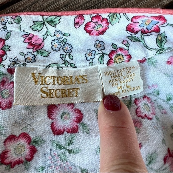 VTG Victoria’s Secret Gold Label Sleep Shirt Medium Large Pink Floral Hong Kong - Picture 10 of 12